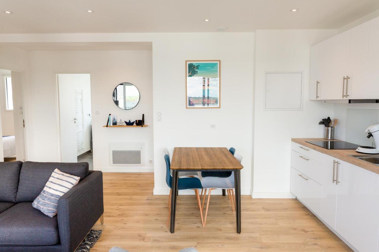 Residence Du Phare - 4 Appartements - 2 Chambres - Vue Mer Ou Terrasse Combrit ภายนอก รูปภาพ